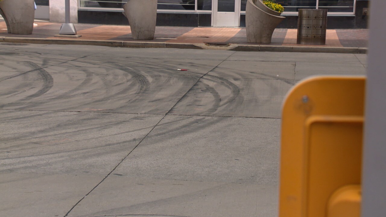 05-27-24 CARS DRIFTING IN CLE playhouse square tracks.jpg