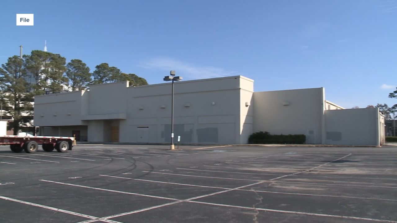 Old Circuit City building in VB used to help build greenway in Town Center