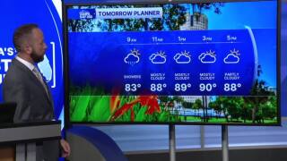 7.5 pm forecast.jpg