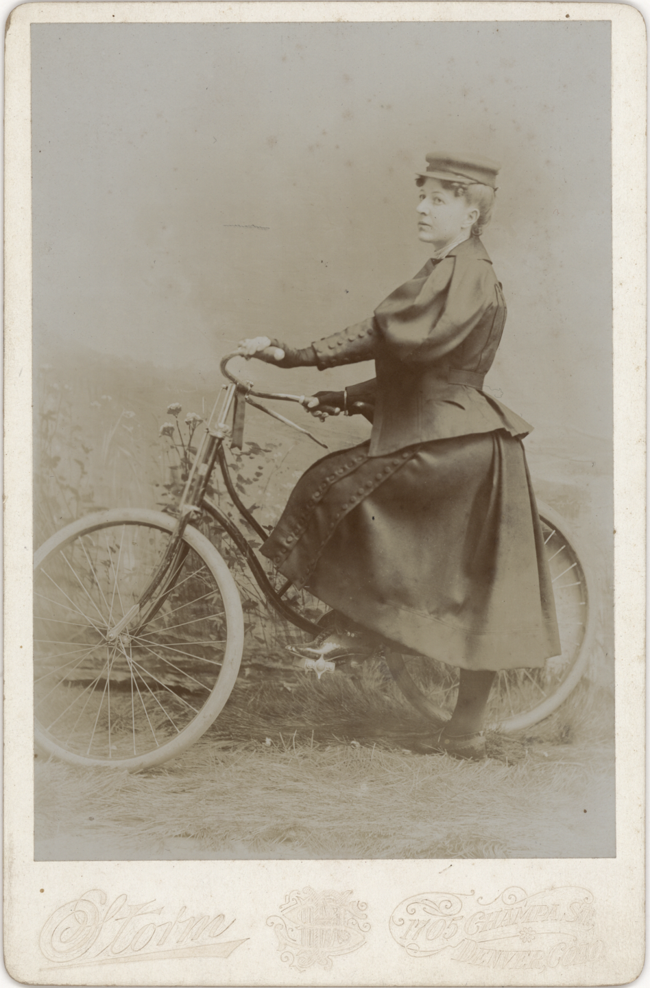 Ellis Meredith on bike.png