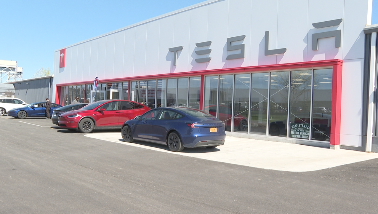 Tesla 1216 South Park Ave