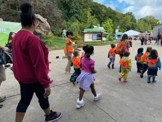 zoo students walking.jpg