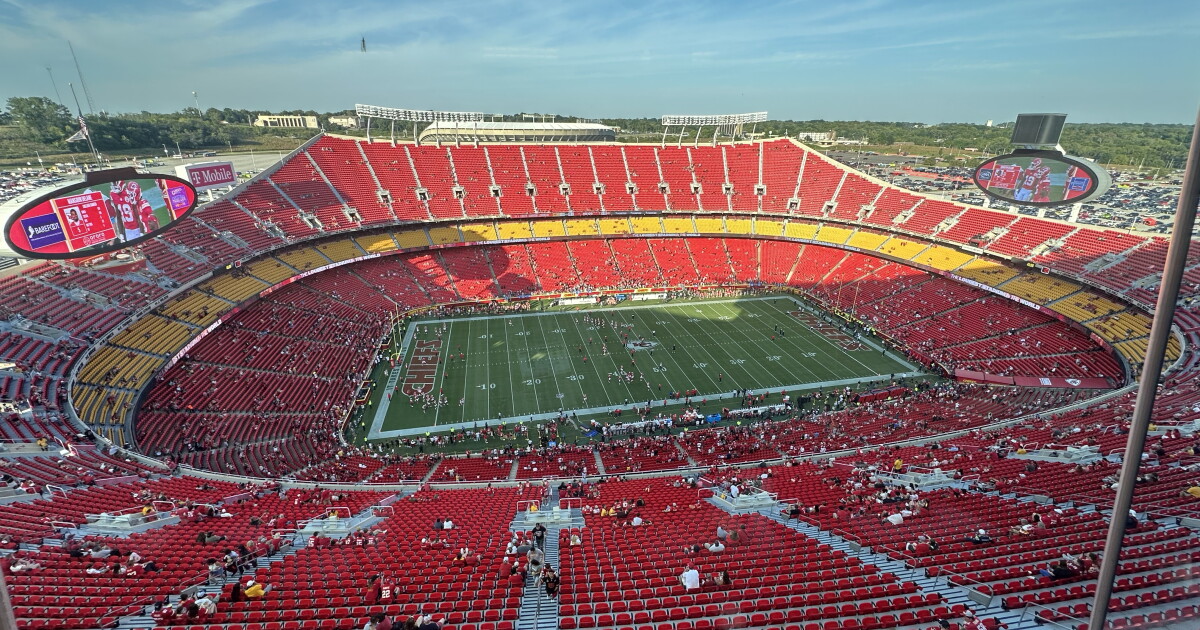 LIVE BLOG | Chiefs take on Seahawks at Arrowhead Stadium in final preseason game