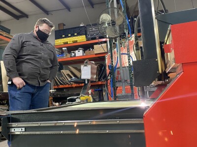 Hiring Hoosiers: Hammer MetalWerks