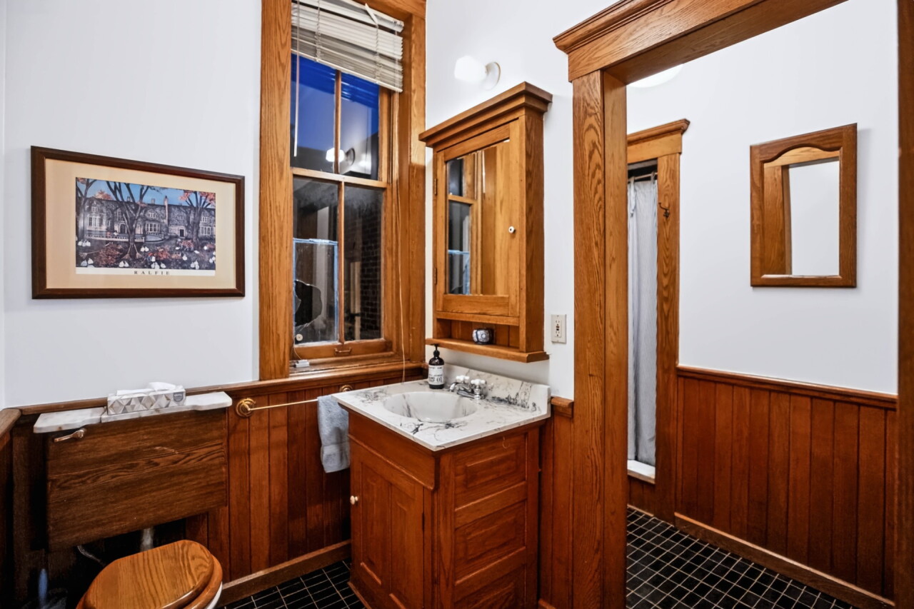 Hudson-Evans House 79 Alfred - 20.jpg