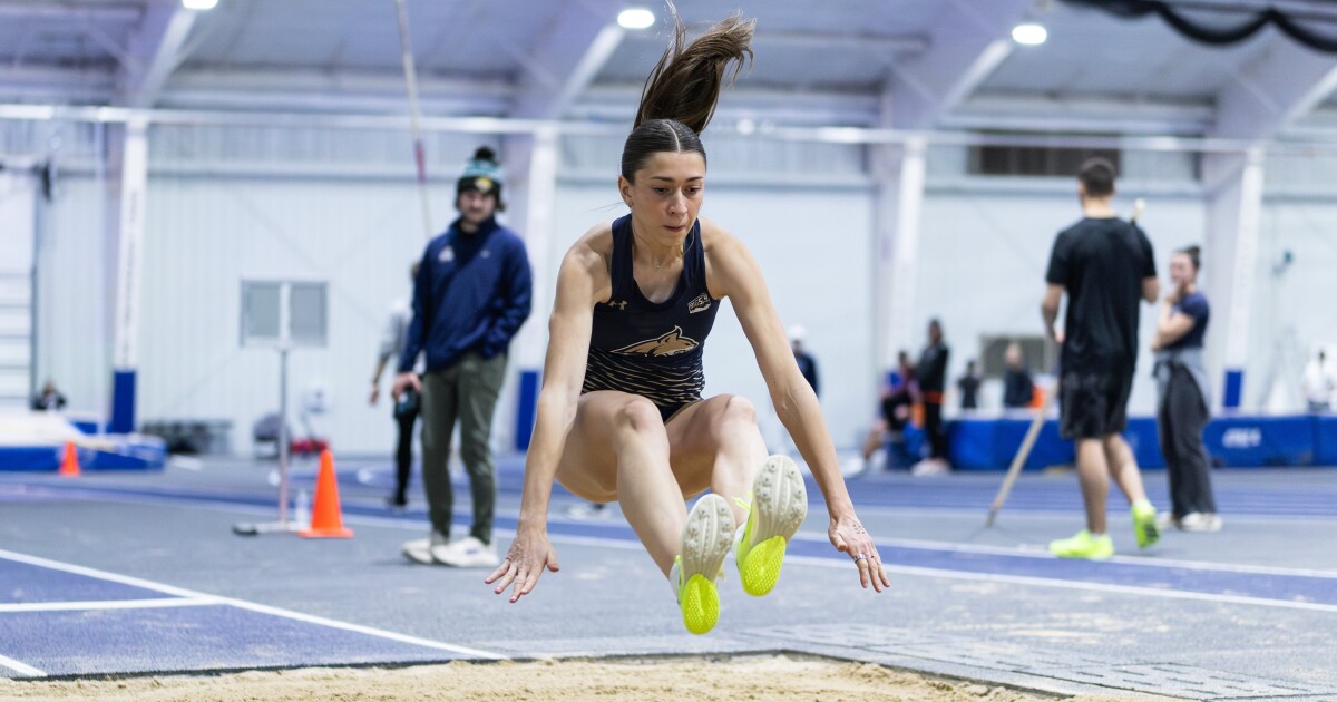 Montana State's Hailey Coey, Sydney Brewster shatter marks at Bobcat Challenge