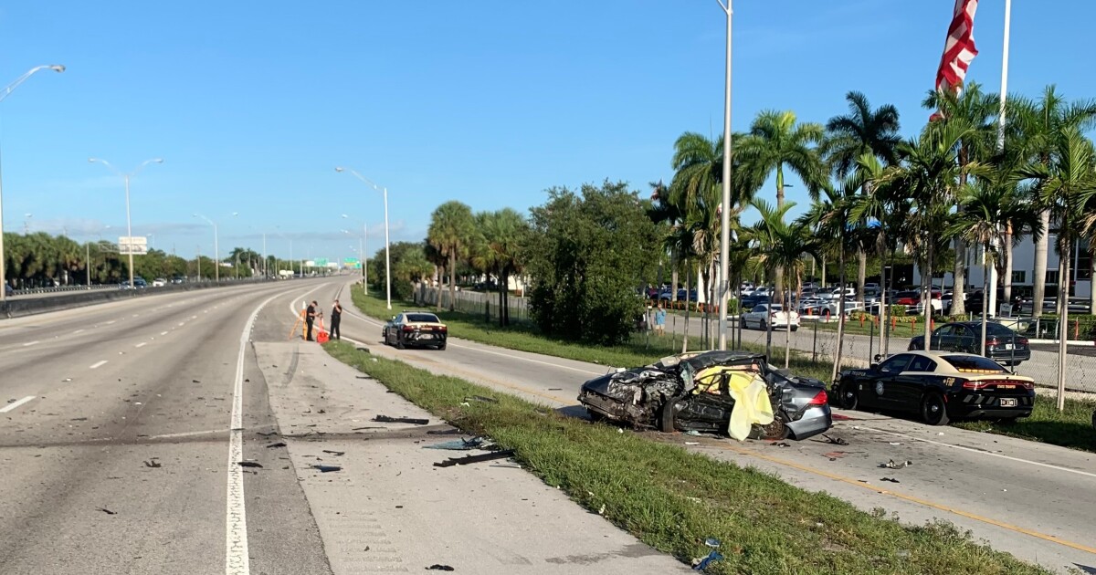 5 people killed after wrongway crash in MiamiDade County
