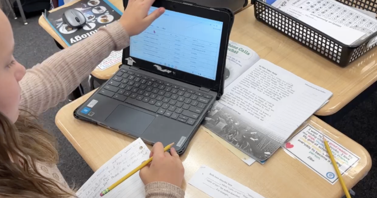 Teachers turn to AI to help students learn literacy and language