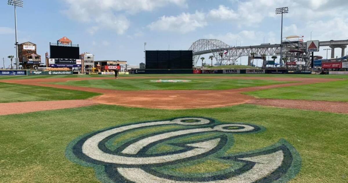Corpus Christi Hooks open 2019 season