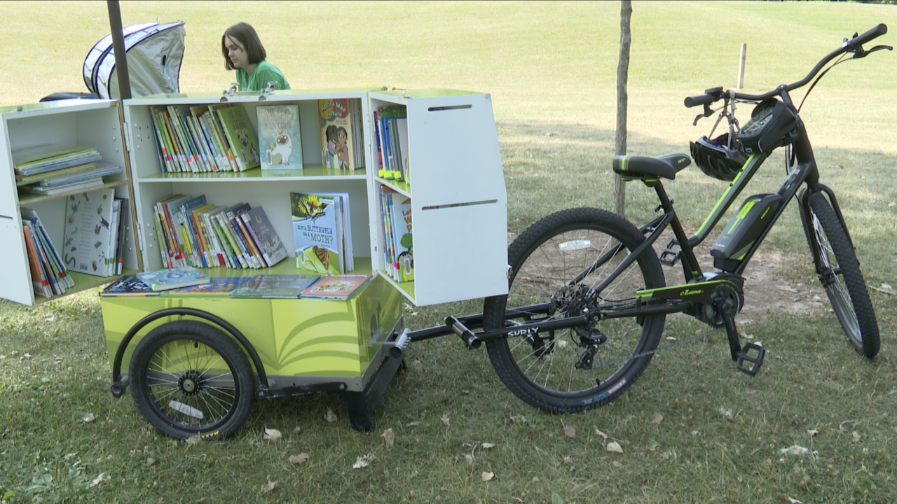 Neenah Public Library bibliocycle