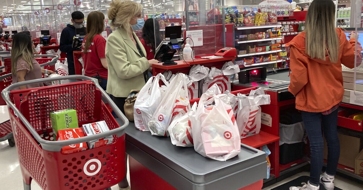 az-news-ai.blogspot.com - Target, Kroger among retailers updating mask policies in light of new CDC guidelines - The Denver Channel