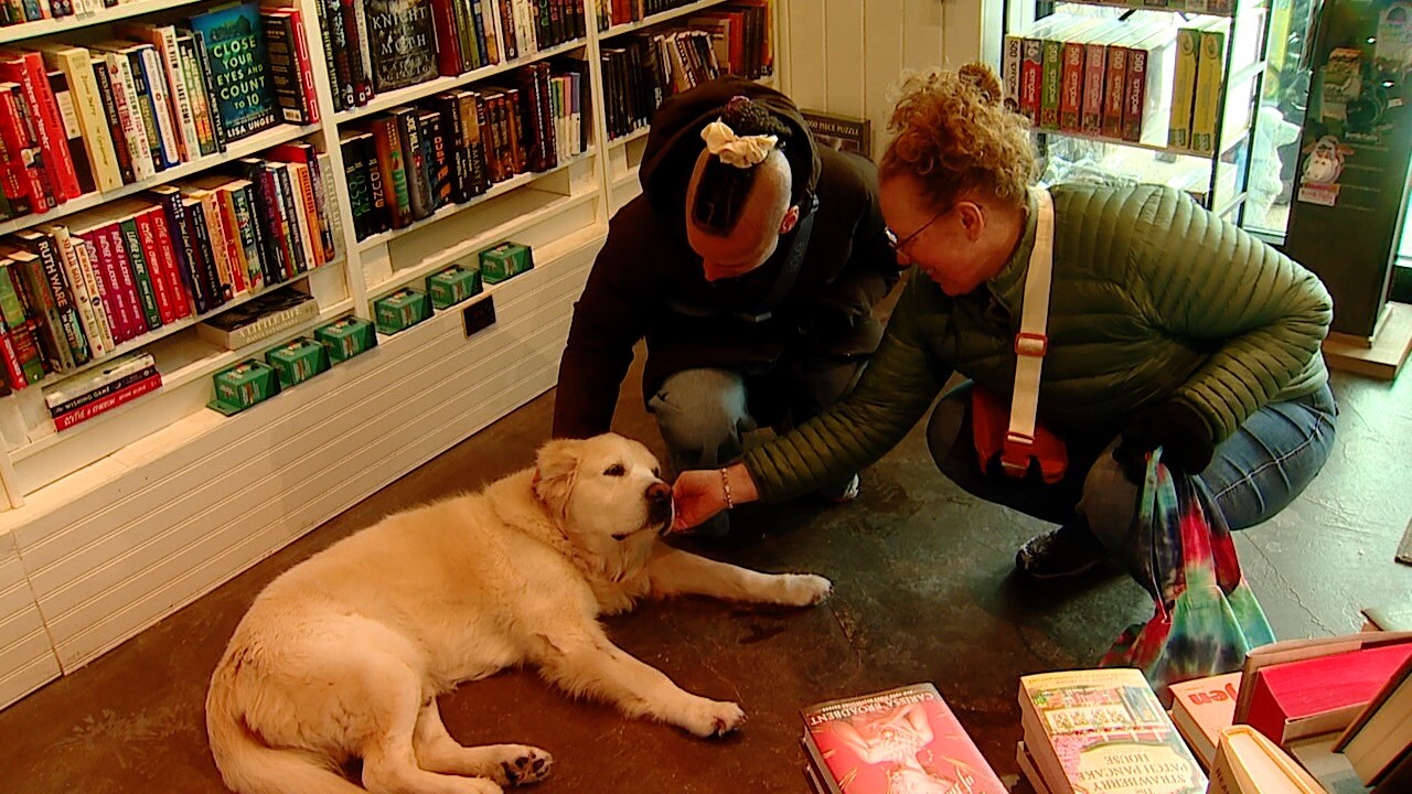 Customers and Tommy.jpg