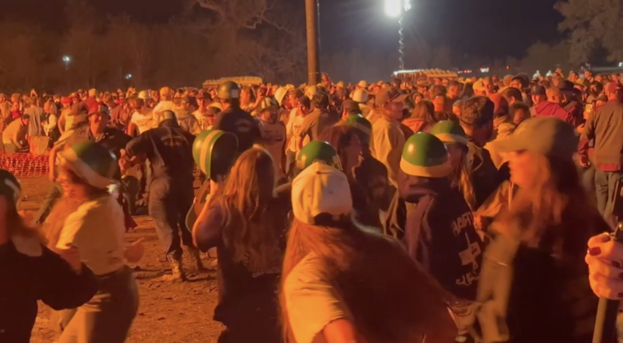 Student-led Aggie Bonfire continues century-old Texas A&M tradition