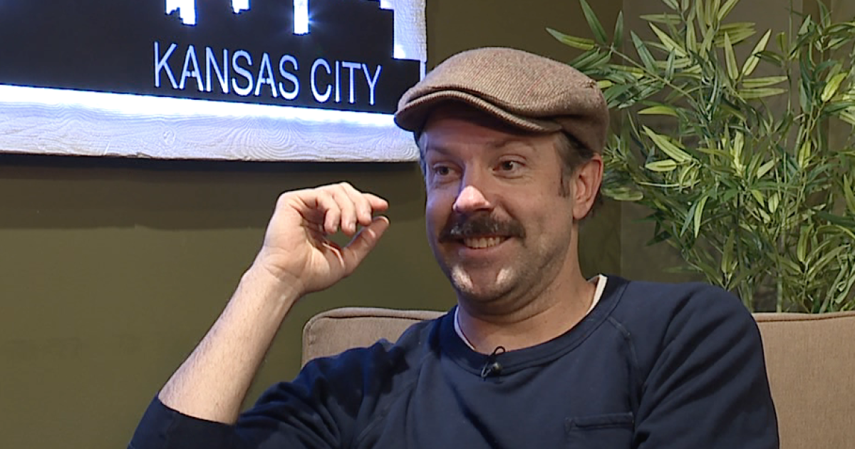 Paying The City Back Jason Sudeikis And Thundergong Raise Money For Amputees