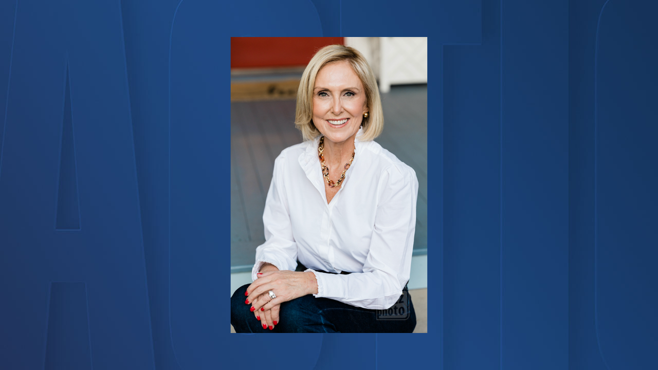 District 2 Stacy Hahn.png