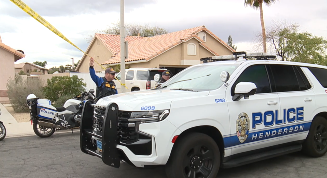 Man shot and killed after chasing ex-girlfriend with knife during domestic call