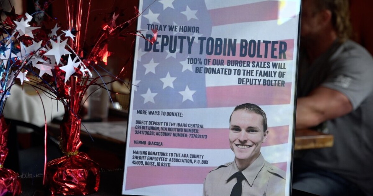 Sid's Garage donates burger sales to Deputy Tobin Bolter's family - Vimarsana News