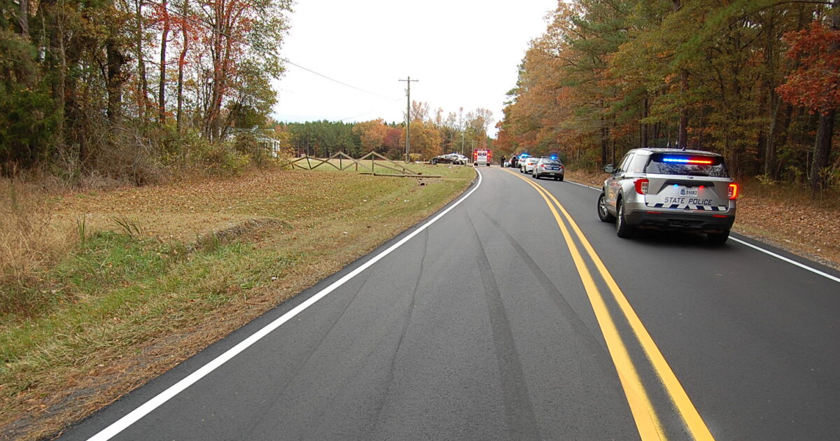 Man who appeared 'to be suffering mental issues' killed in crash during pursuit - Vimarsana News