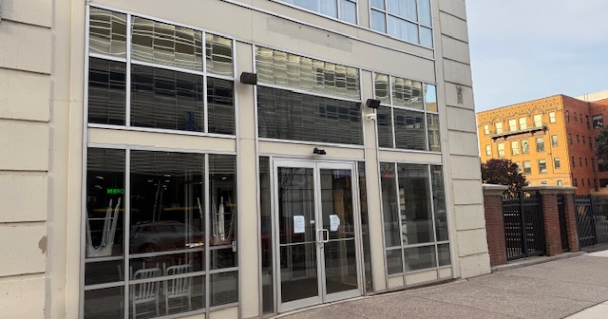 Ted's Hot Dogs closes Downtown Buffalo location