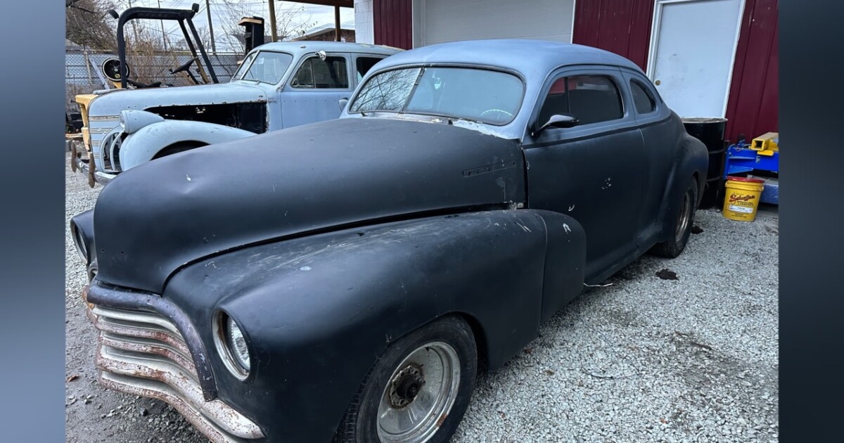 Classic car stolen from Indianapolis storage unit, family asking for it back