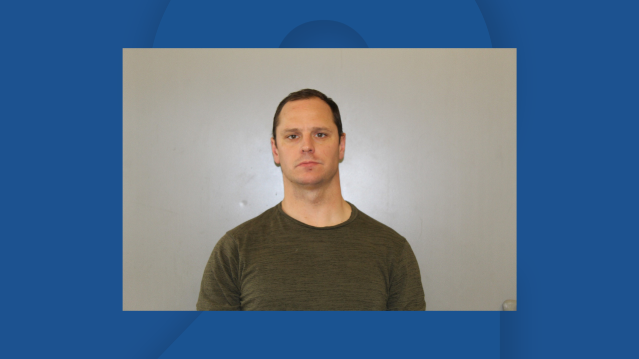 Man charged for crash that killed Coweta teen