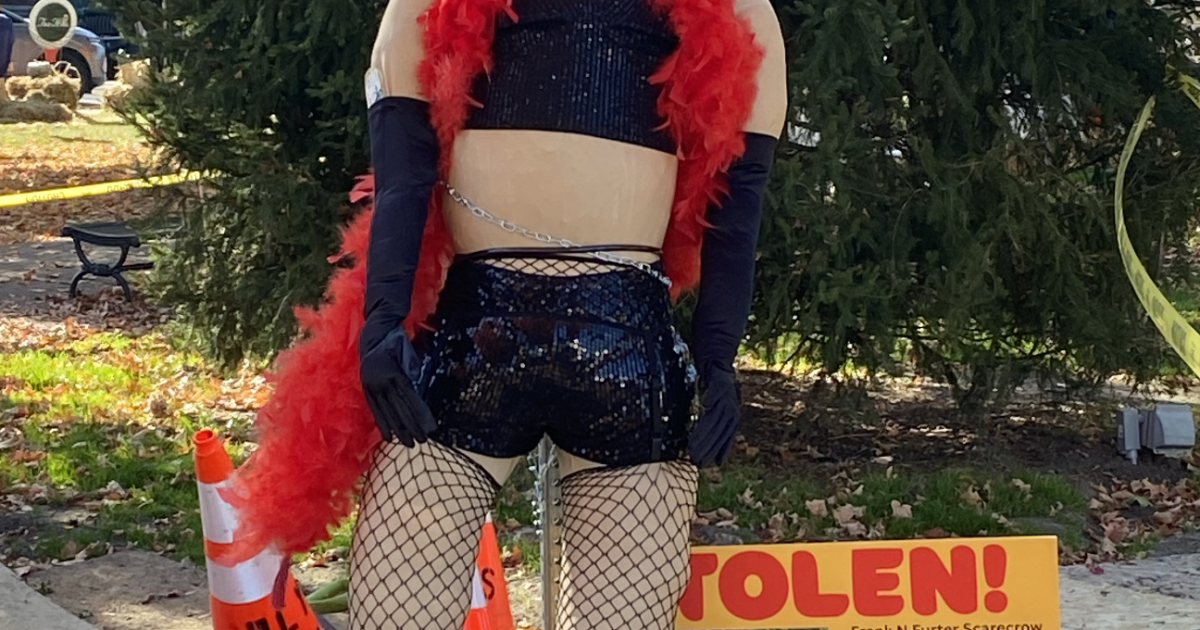 A Rocky Horror scarecrow was stolen in Plymouth. The community rebuilt it
