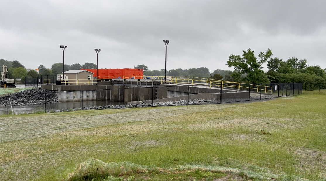 Windsor Woods Tide Gate
