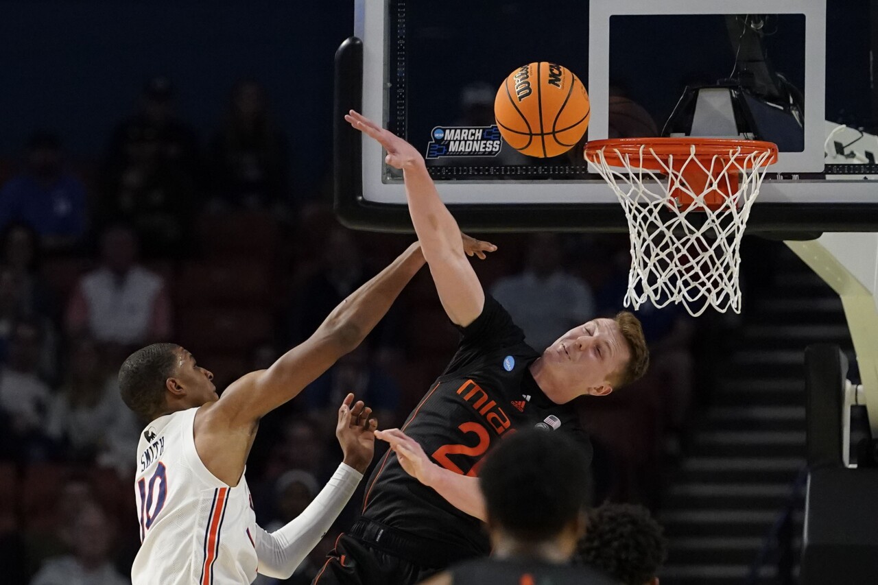 Miami Hurricanes Sam Waardenburg blocks Auburn Tigers Jabari Smith in second round of NCAA tournament, March 20, 2022