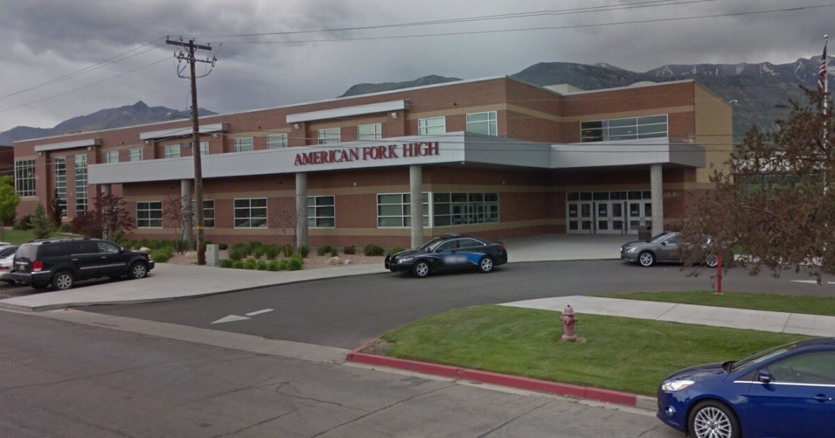 Three Alpine School District schools to move to hybrid schedules