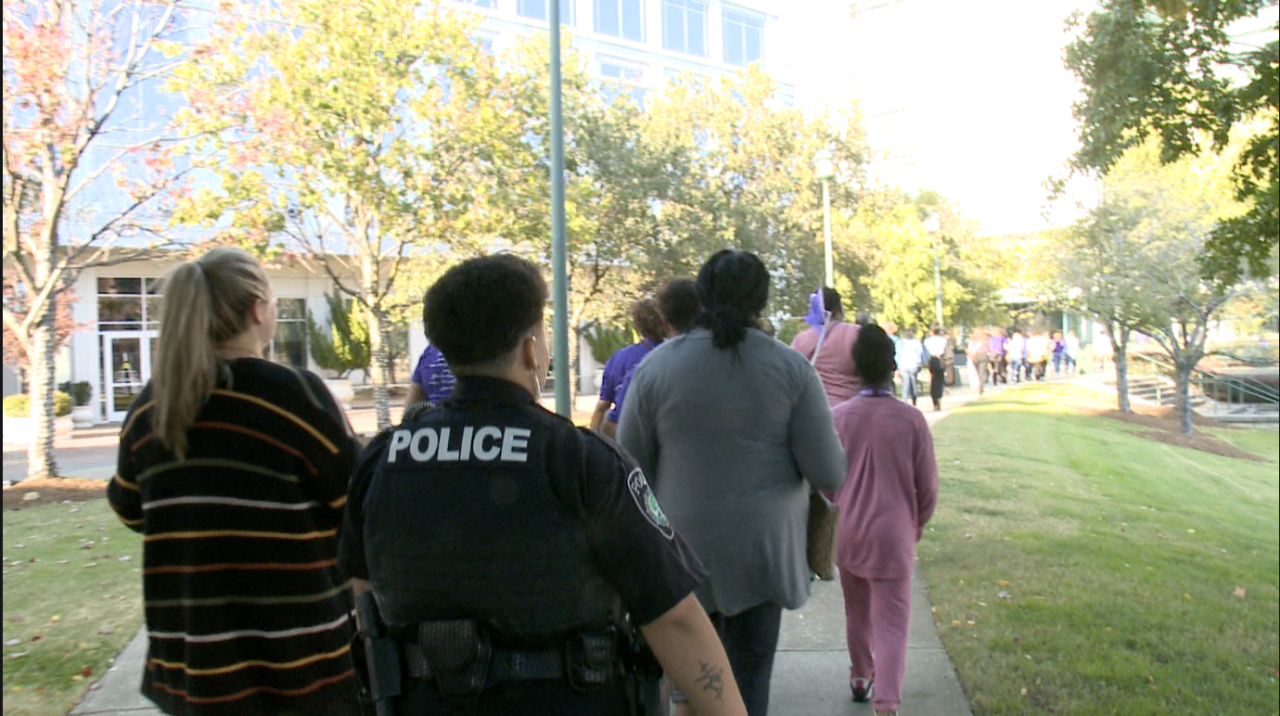 Newport News PD raise awareness for domestic violence survivors