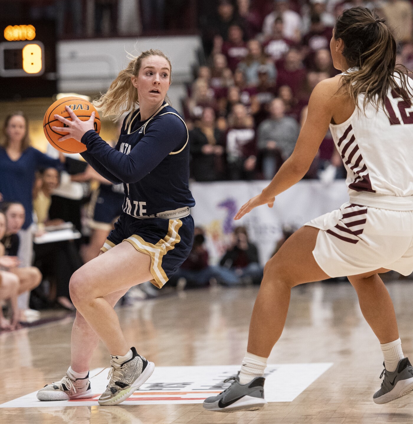 Photos Montana and Montana State women's CatGriz game