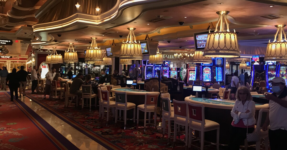 Wynn says masks no longer required for vaccinated guests