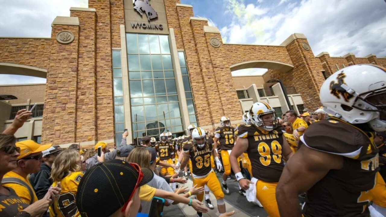 2020 Wyoming Cowboys Recruiting Class Stretches Coast To Coast