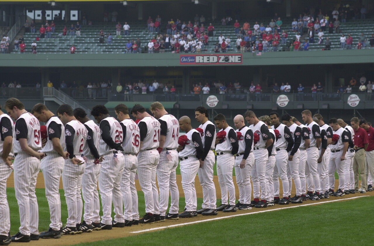 Reds v Cubs