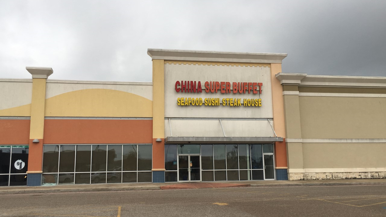 Search is on for man who broke into Flour Bluff restaurant