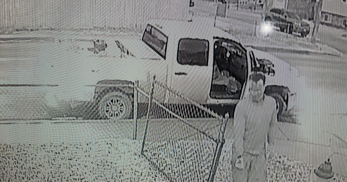 Fountain police searching for suspect in aggravated robbery