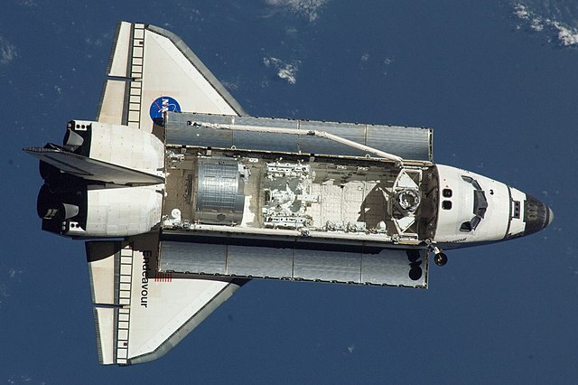 640px-STS-123_Dextre&Kibo_ELM-PS_in_orbit_(cropped).jpg