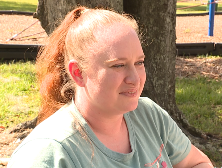 Amanda Rabelo opposes Amendment 3