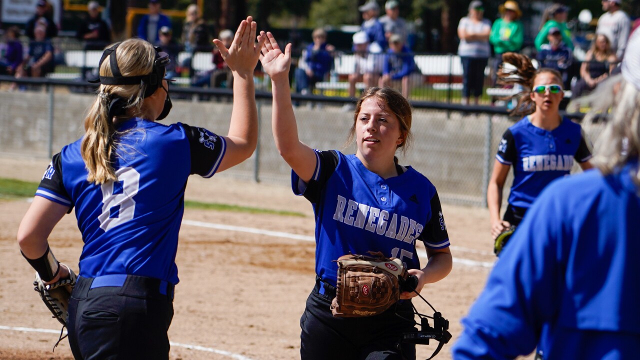 Stillwater's Makayla Harper and Hannah Kimble.jpg