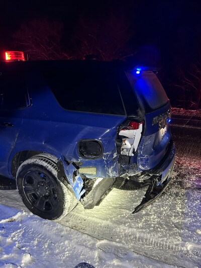 MSP patrol vehicle hit on I-96