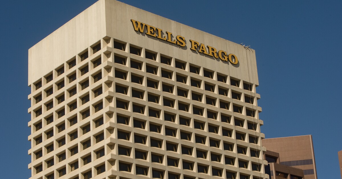 Report Wells Fargo layoffs could be in tens of thousands