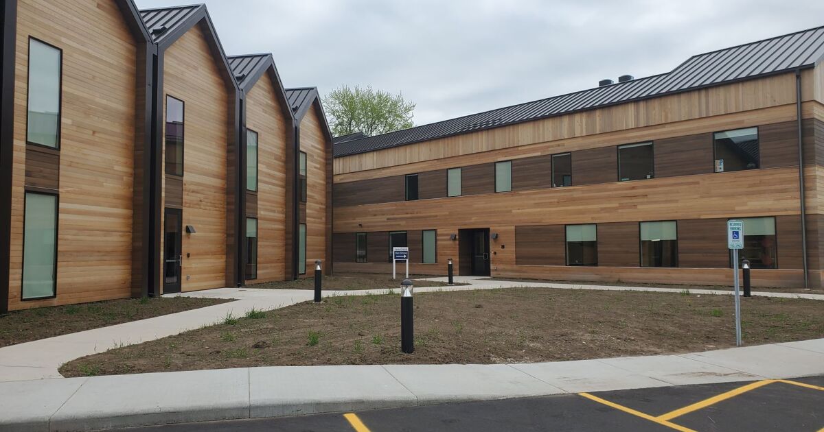 Freedom House to back volunteers and donations