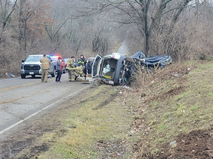 7 injury crash feb 4.jpg