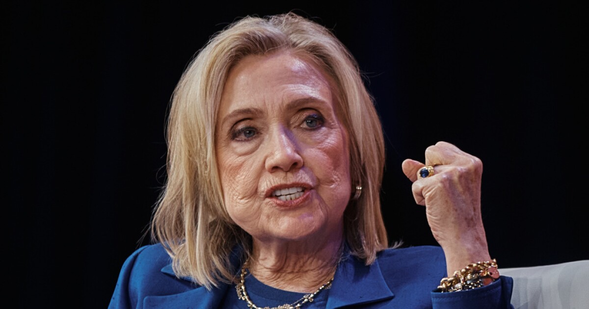 HILLARY: LET PUBLIC WATCH MY TESTIMONY!