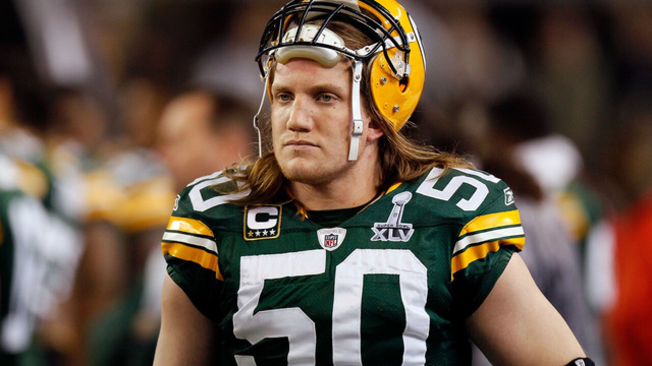 Former Green Bay Packers Linebacker A J Hawk Retires As A Packer