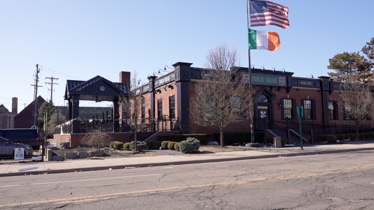 No lines outside of bars in East Lansing
