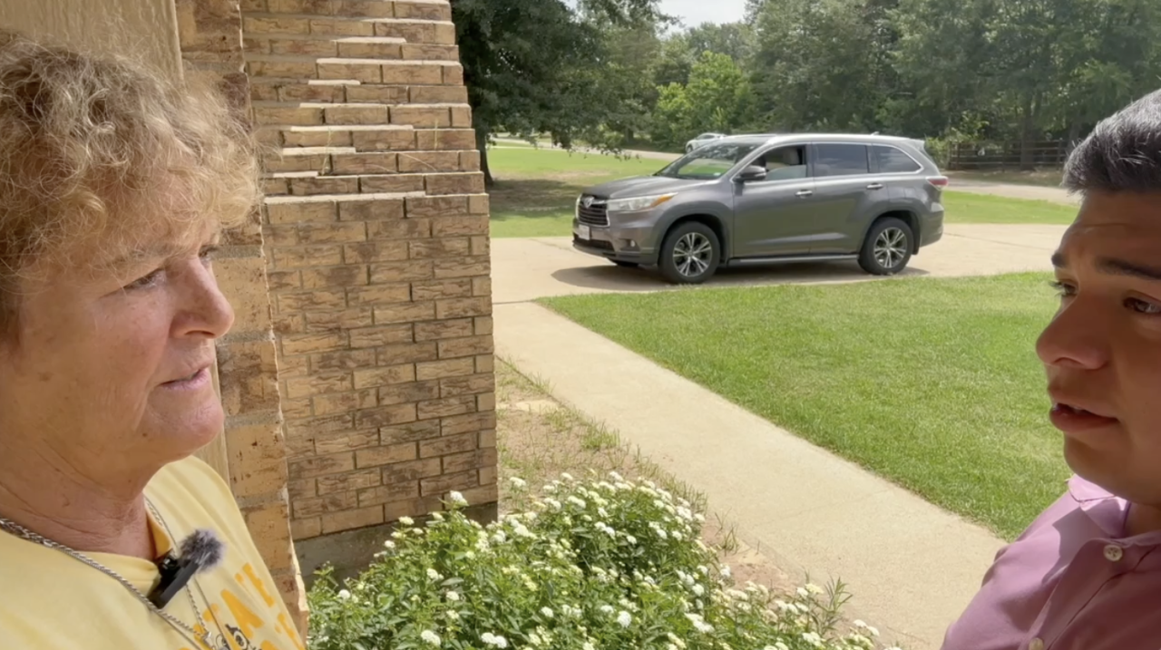 Centerville school board approves legal expenses for superintendent under criminal investigation