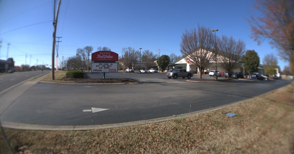 Murfreesboro suspects accused of stabbing a homeless man multiple times caught - Vimarsana News