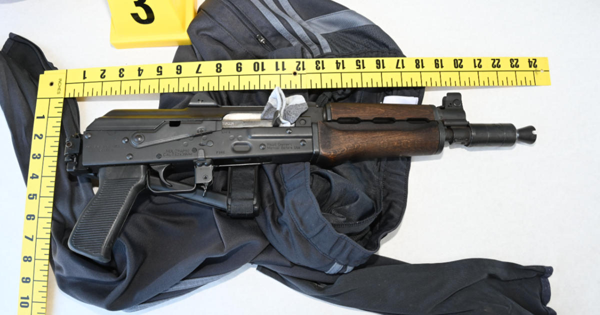 Two men arrested after allegedly trying to hire a Bakersfield 'hitman'