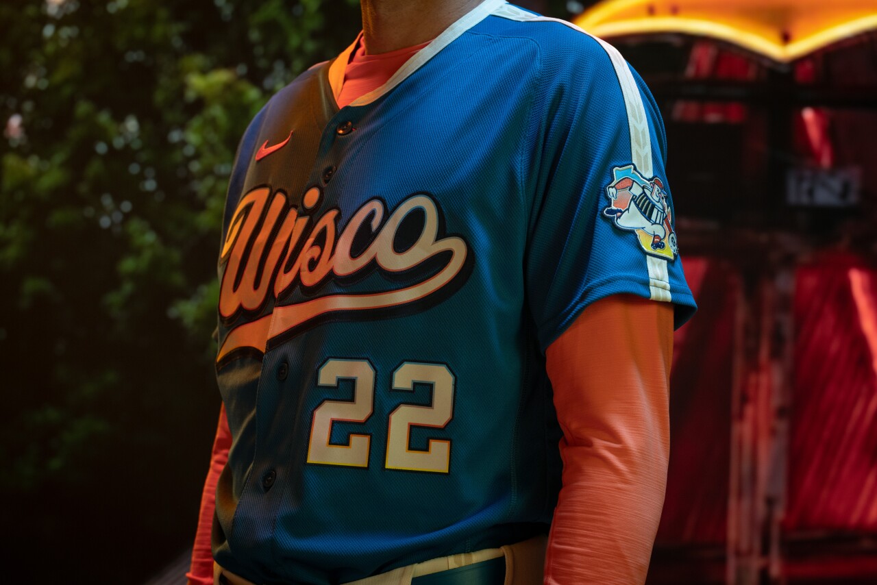 Milwaukee Brewers new 2026 uniform